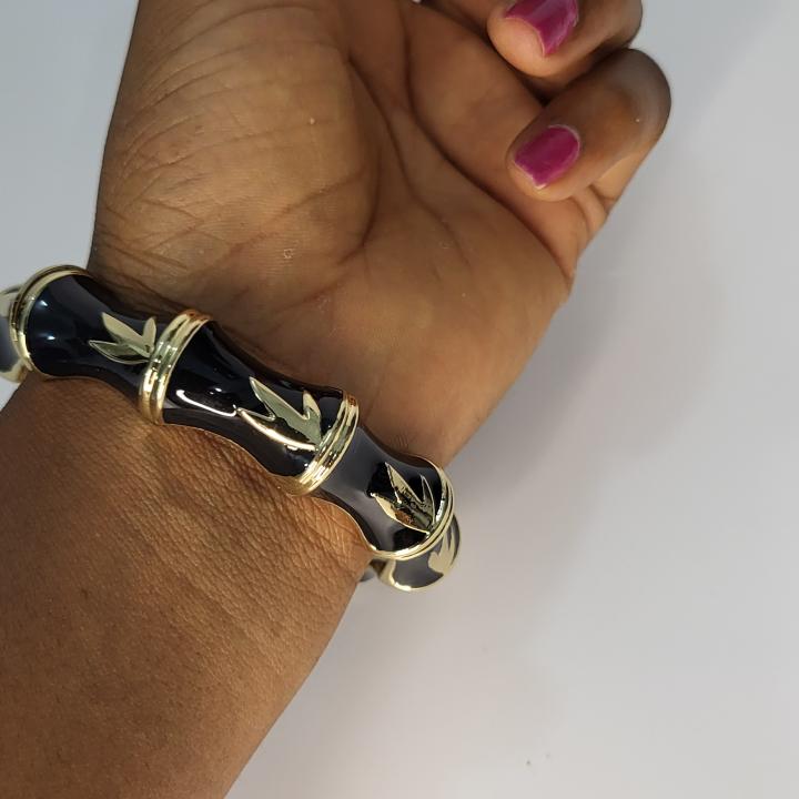 Bold Coil Bangle