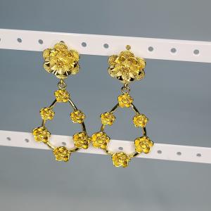 Chic Swing Earrings