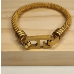 Zulu Grip Bracelet