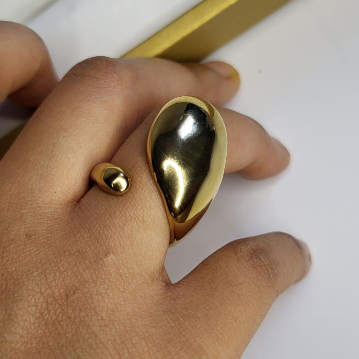 Bold Loop Ring